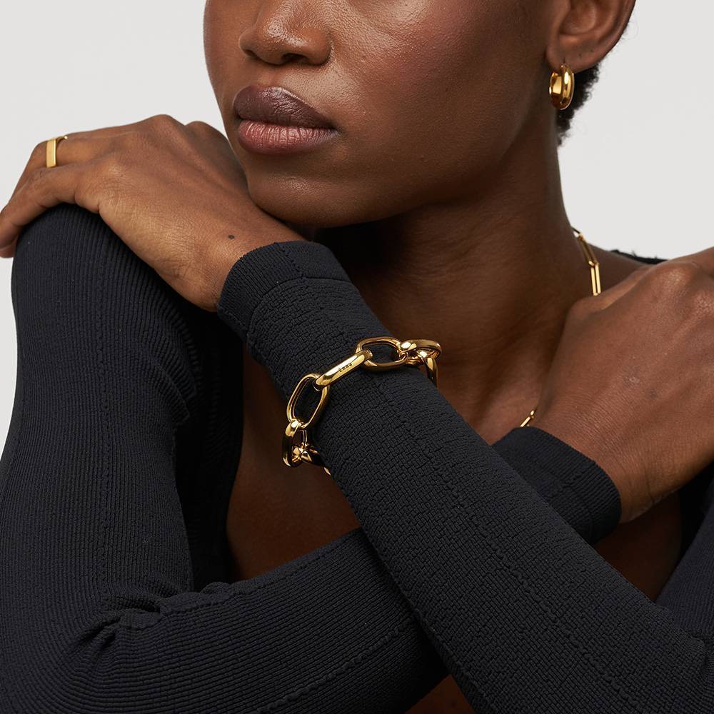 Chunky Paperclip Bracelet With Engraving in Gold Vermeil