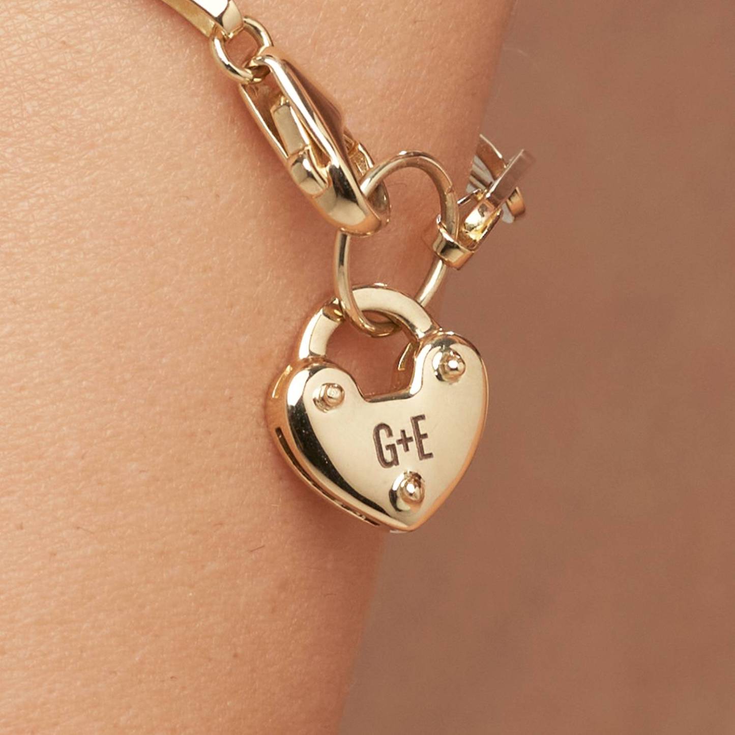 Heart Charm Lock Bracelet in Gold Vermeil