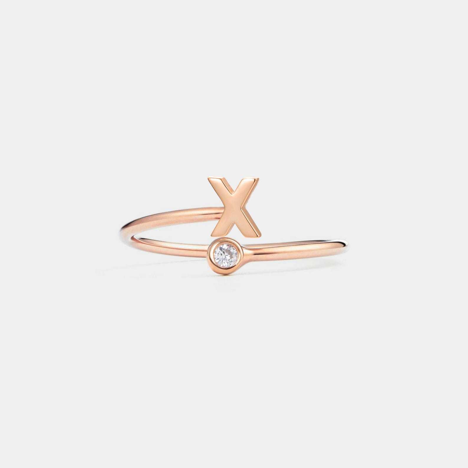 PERIMADE Custom Initial Letter Ring in Sterling Silver