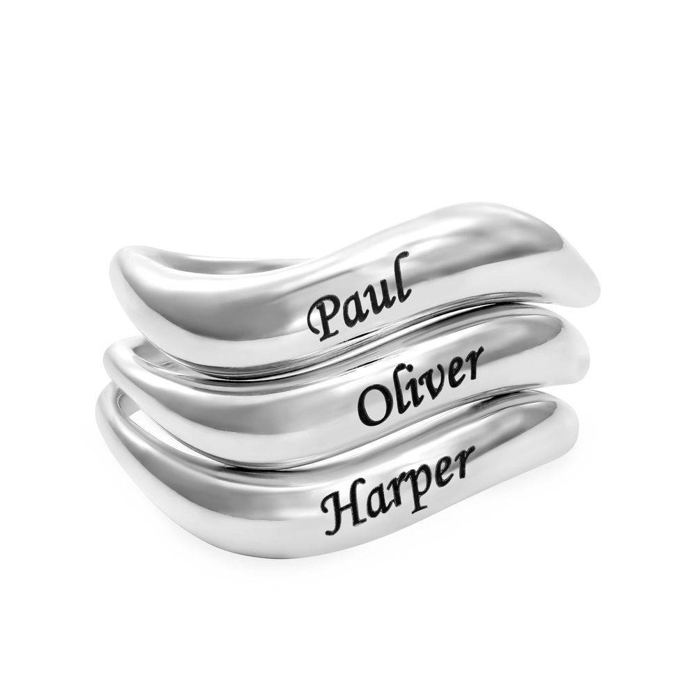 Stackable Wavy Name Ring in Sterling Silver