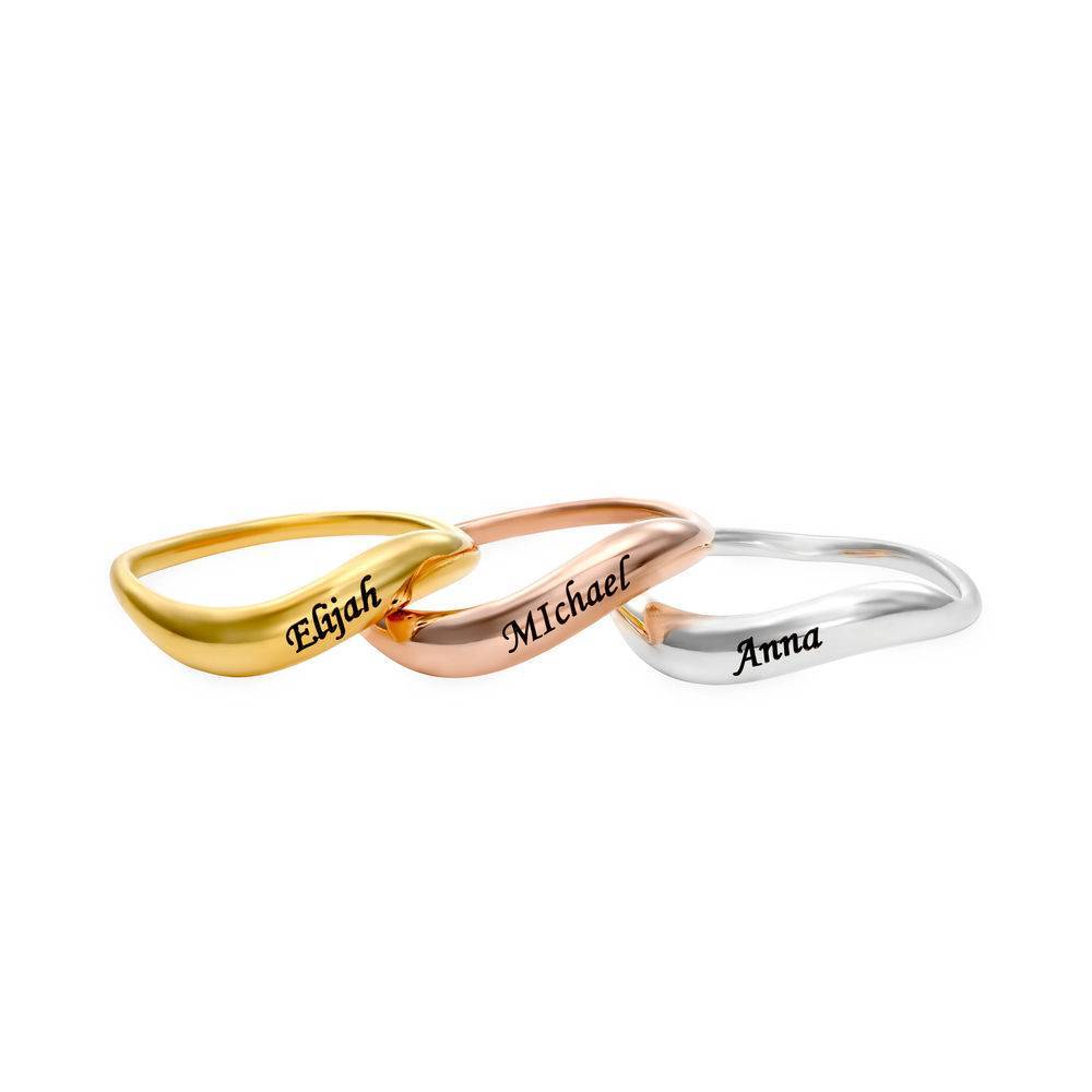 Stackable Wavy Name Ring in Gold Plating