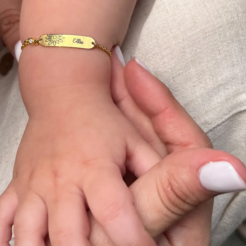 Cherished Baby Name Bracelet in Gold Vermeil-YAFEINI Personalized Jewelry