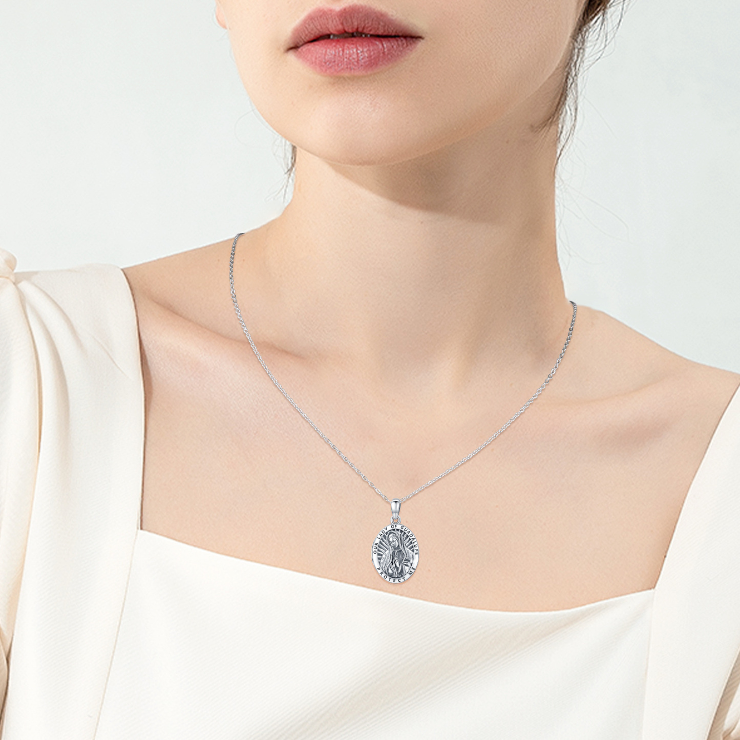Personalized Photo Our Lady Of Guadalupe Pendant Necklace in Sterling Silver-YAFEINI Personalized Jewelry