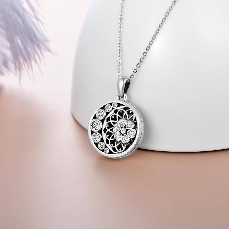 Cubic Zirconia Sunflower Moon Pendant Necklace in Sterling Silver-YAFEINI Personalized Jewelry