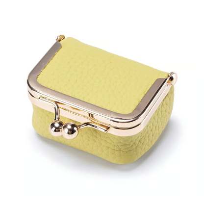 ✨ Genuine Leather Mini Jewelry Box - Compact & Stylish Jewelry Organizer ✨