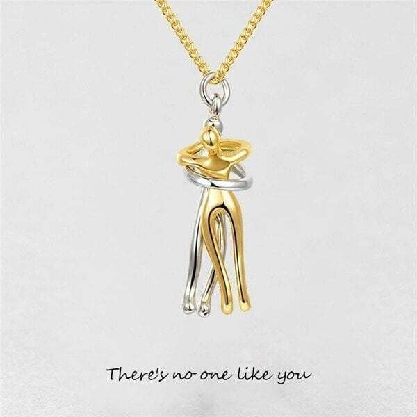 🎁Love Style Hug Necklace💗