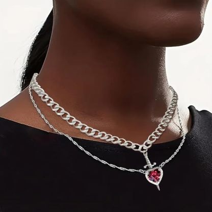 ❤️Heart and Sword Couples Necklace💎The Perfect Gift for Your Loved One⚔️
