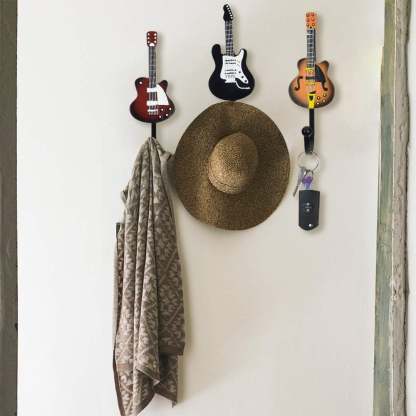 🎸Vintage Guitar Shaped Decorative Hooks Rack