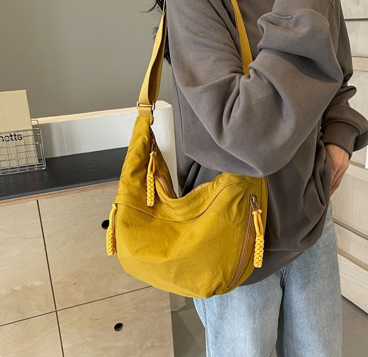 🎉Last Day Promotion 49% OFF - ✨ Stylish Plain Color Nylon Crossbody Bag 