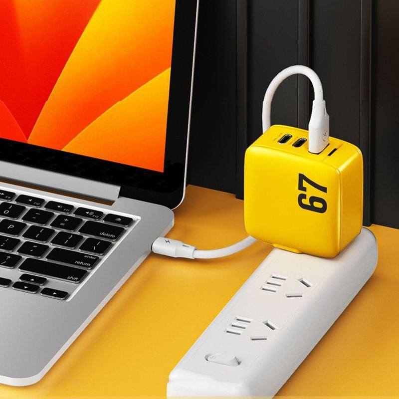 "Chubby" PD 67W Dual Type-C Ports Fast Charger