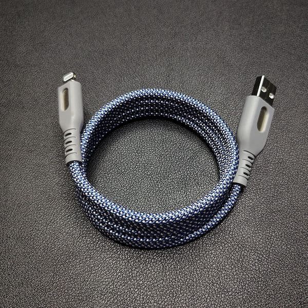 MagSnap Chubby Pro - Retractable 100W Fast-Charge Cable