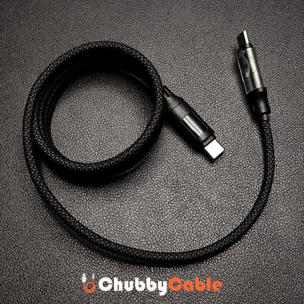 "MagSnap Pro" Magnetic Retractable Charging Cable with LED Display