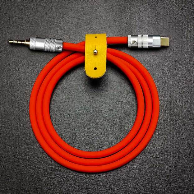 "Seamless Chubby" Audio Cable Type-C & Lightning