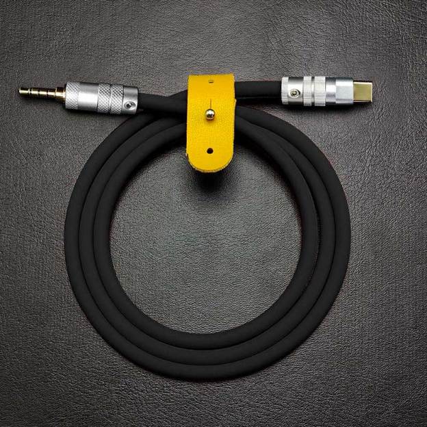 "Seamless Chubby" Audio Cable Type-C & Lightning