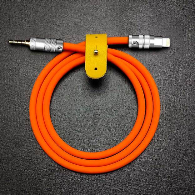 "Seamless Chubby" Audio Cable Type-C & Lightning