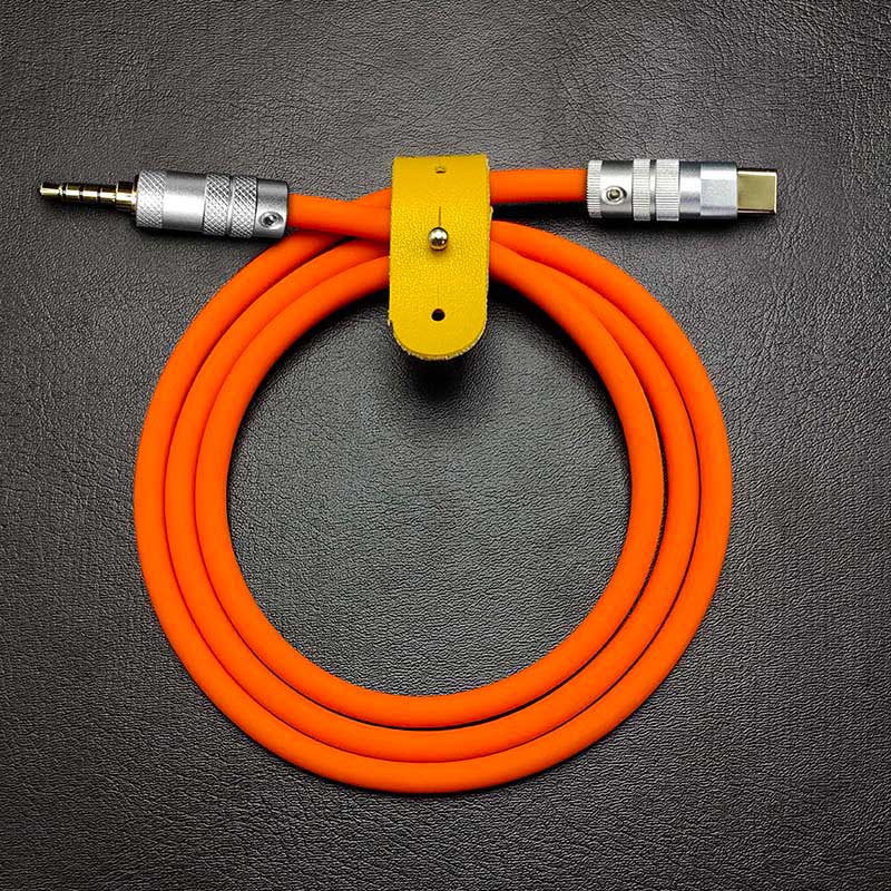 "Seamless Chubby" Audio Cable Type-C & Lightning