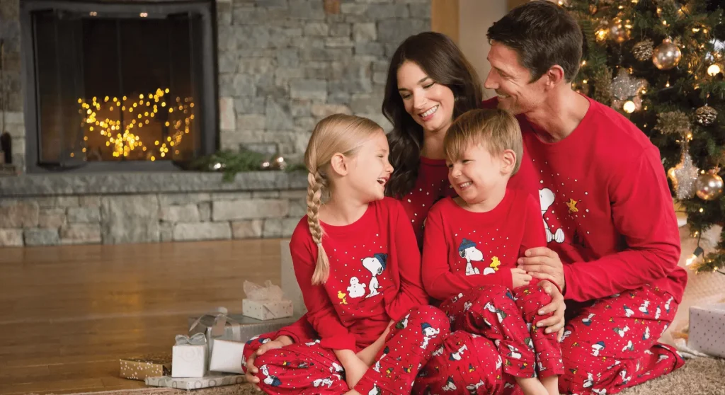 Fashion Christmas Pajamas for Family 1