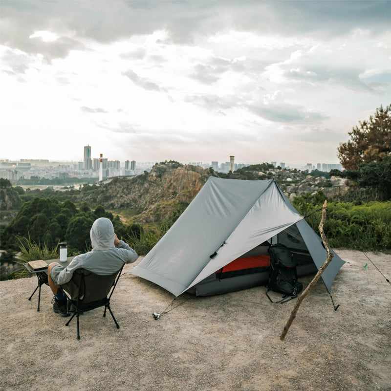 The product display of MOUNTAIN RIDGE Camping Tent