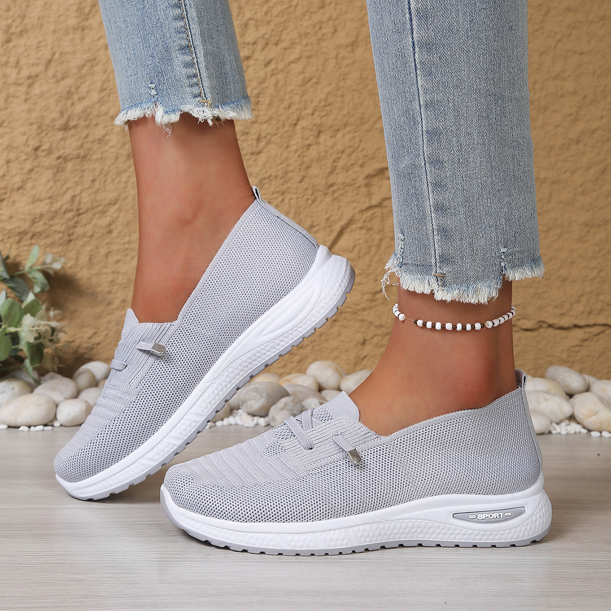🔥Last Day Promotion 50% OFF - Women's Comfortable Breathable Non-Slip Orthopaedic Walking Shoes