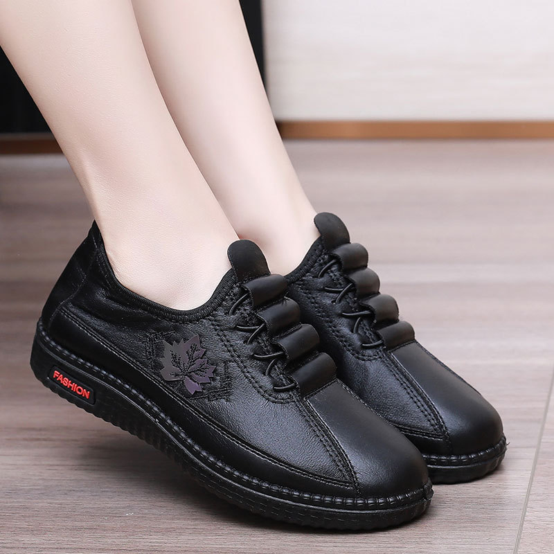 🔥Last Day Promotion 50% OFF - Women's Comfortable Non-Slip Cushioned Slip-On Walking Shoes
