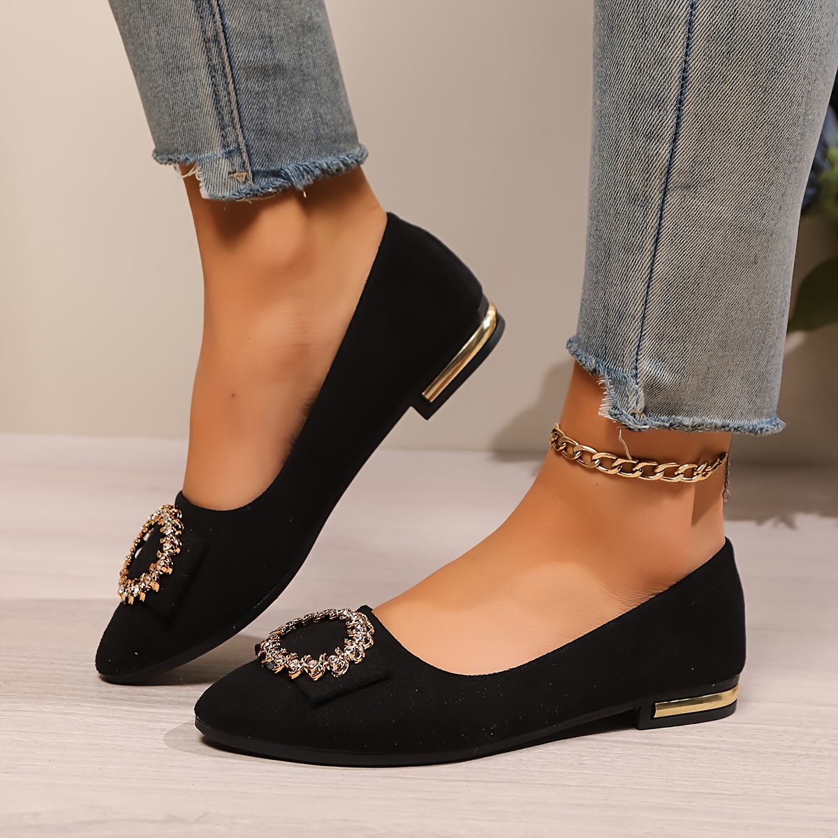 🔥Last Day 50% OFF - Women's Comfy Elegant Rhinestone Buckle Flats with Soft Cushion Sole