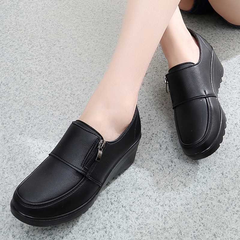 🔥Last Day 50% OFF - Women's Orthopaedic Genuine Leather Wedge Shoes | Comfortable Anti-Slip Cushion Support for Foot Pain Relief