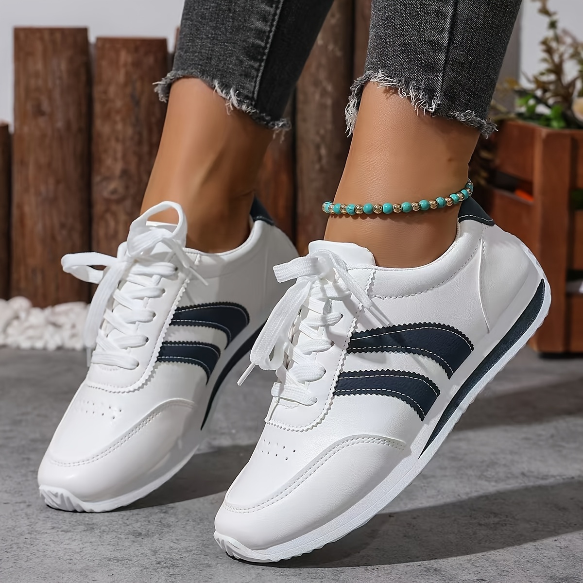 🔥Last Day Promotion 50% OFF - Women's Comfortable Lightweight Orthopaedic Sneakers