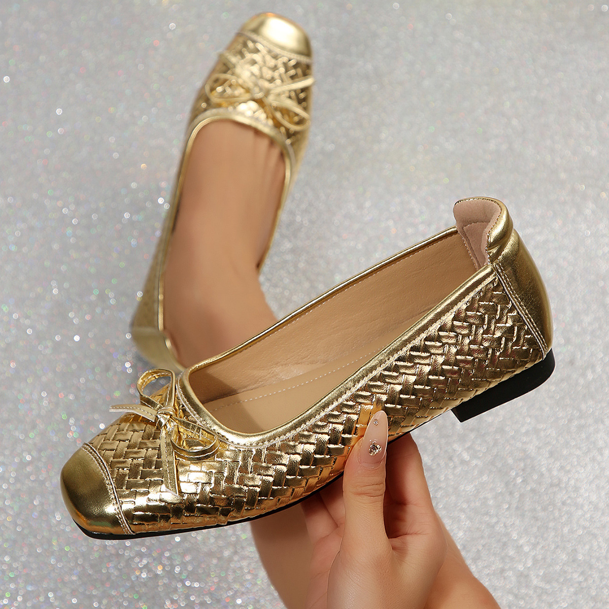 🔥Last Day Promotion 50% OFF - Women’s Gold Bow Soft Cushioned Slip On Casual Flat Shoes