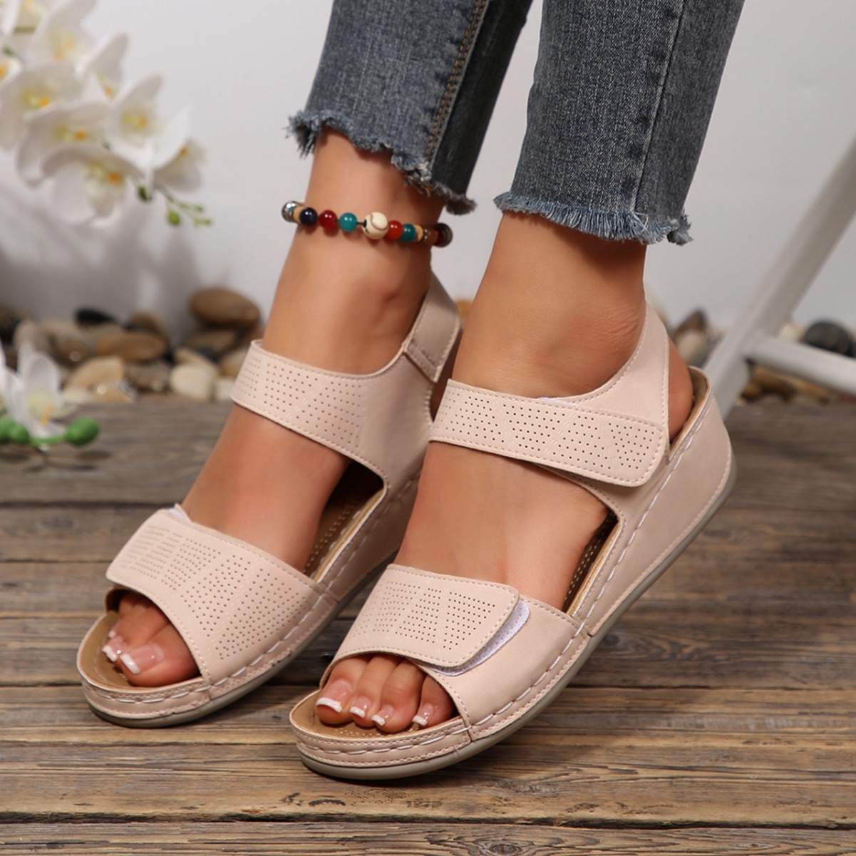 🔥Last Day Promotion 50% OFF - Women’s Comfortable Velcro-Fastening Wedge Sandals