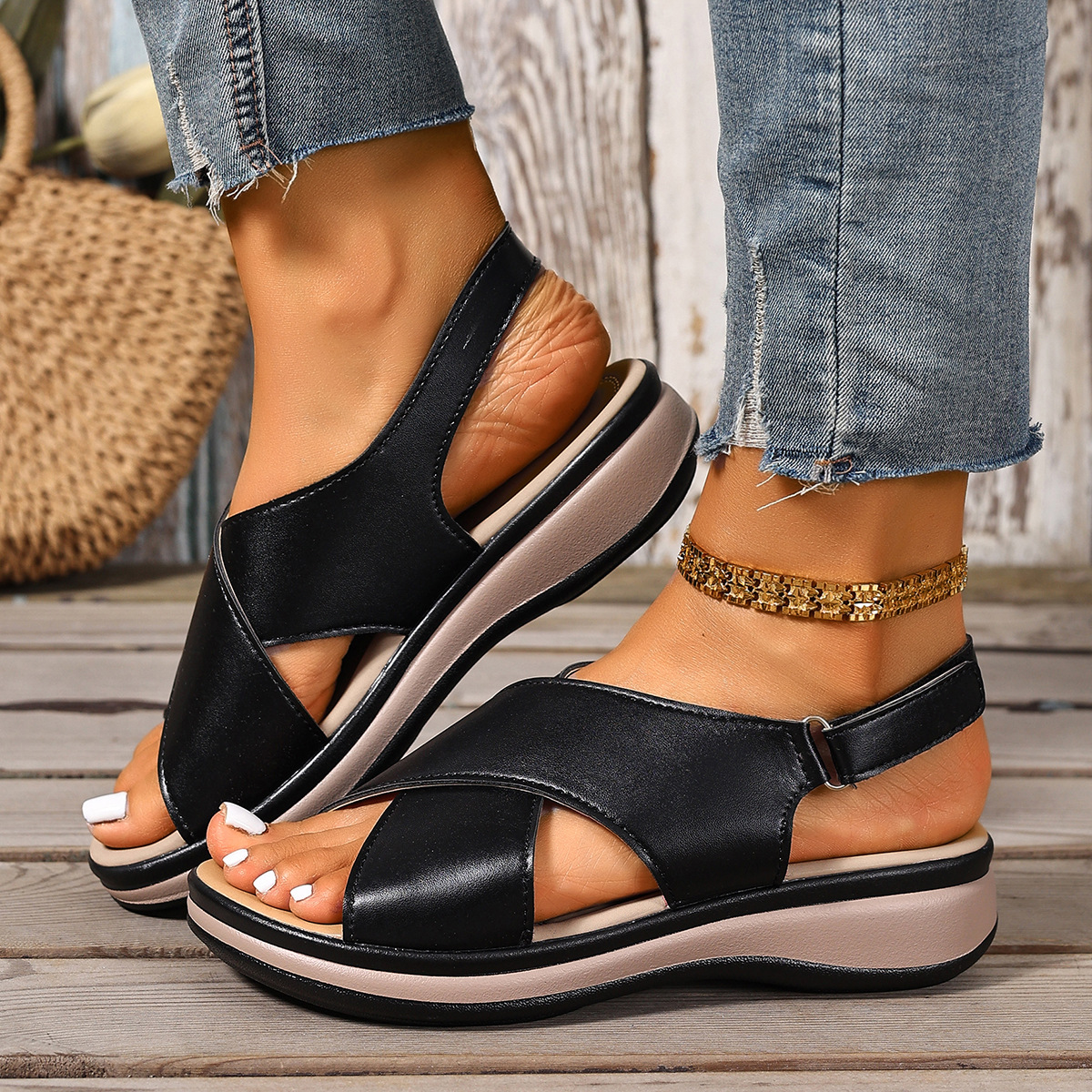 🔥Last Day Promotion 50% OFF - Women's Casual Soft Soles Orthopaedic Sandals