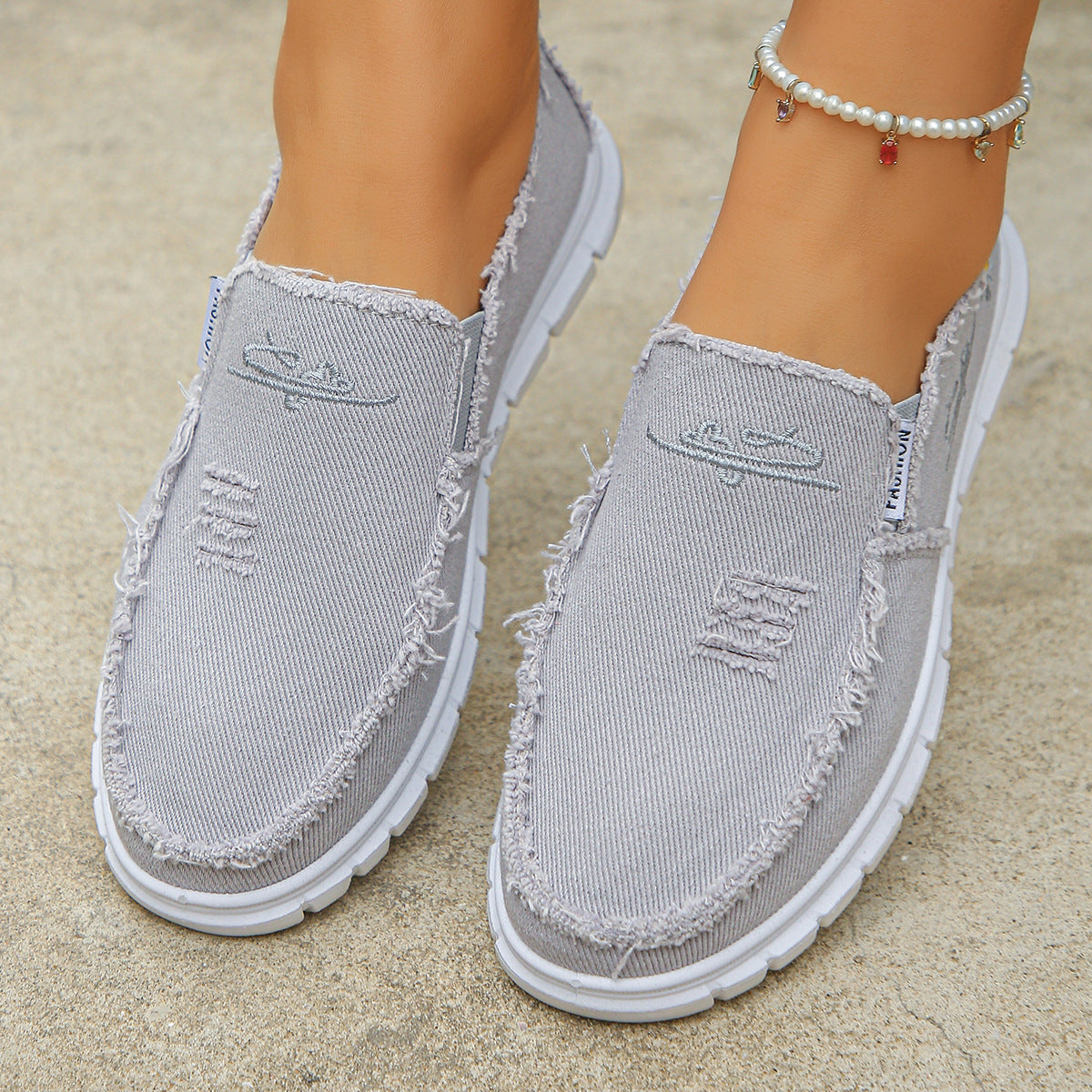 🔥Last Day Promotion 50% Off - Women's Orthopaedic Daisy Canvas Loafers | Ergonomic Wide-Fit Slip-On Shoes with Arch Support