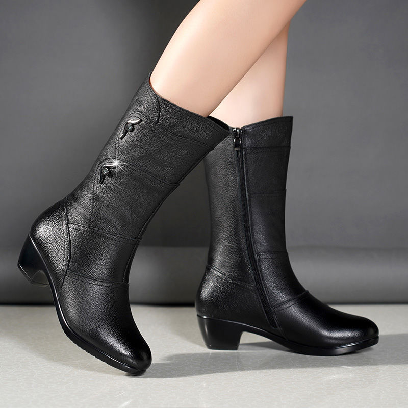 🔥Last Day Promotion 50% OFF - Women's Fashionable Warm Leather Ankle Boots