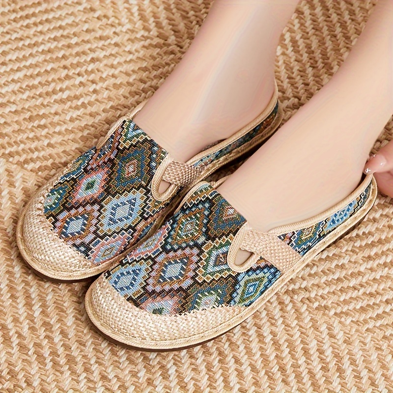 🔥Last Day Promotion 50% OFF - Women's Comfortable Linen Slip-on Soft-soled Shoes