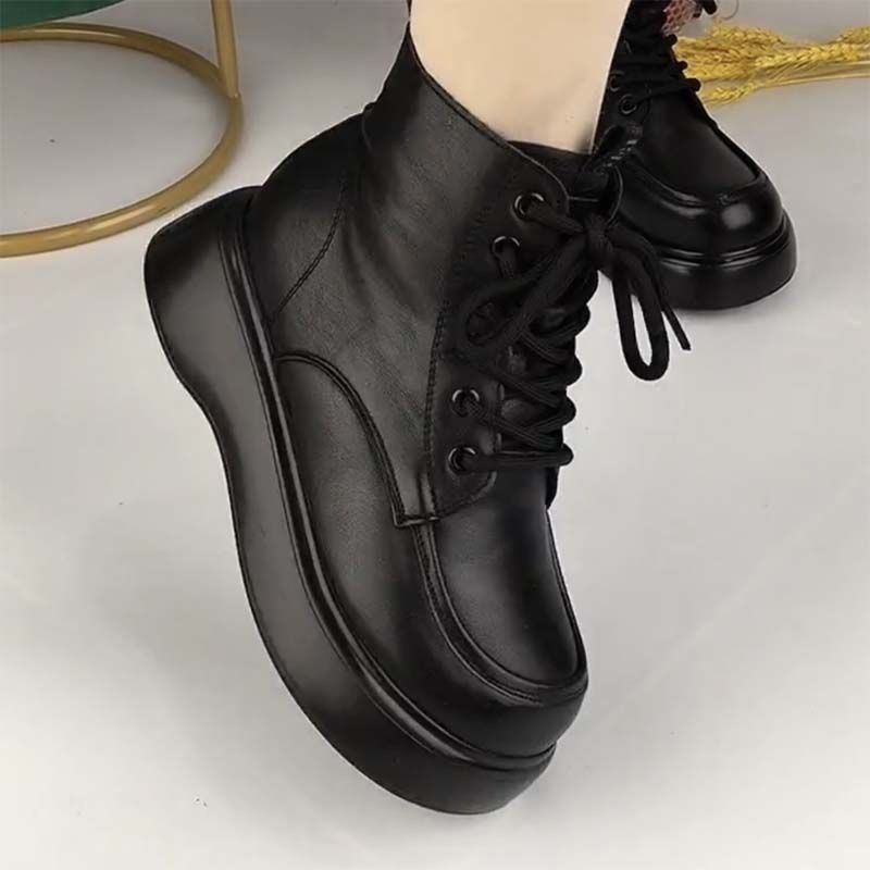 🔥Last Day Promotion 50% OFF - Women's Winter Warm Thick-Sole Genuine Leather Boots