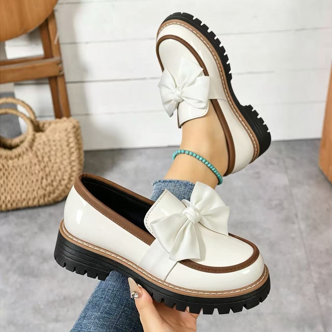 🔥Last Day Promotion 50% OFF - Womens Genuine Leather Bow Chunky Platform Loafers