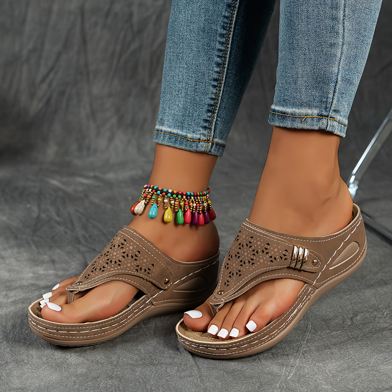 🔥Last Day Promotion 50% OFF - Women's Stylish Wedge Arch Support Orthopaedic Sandals