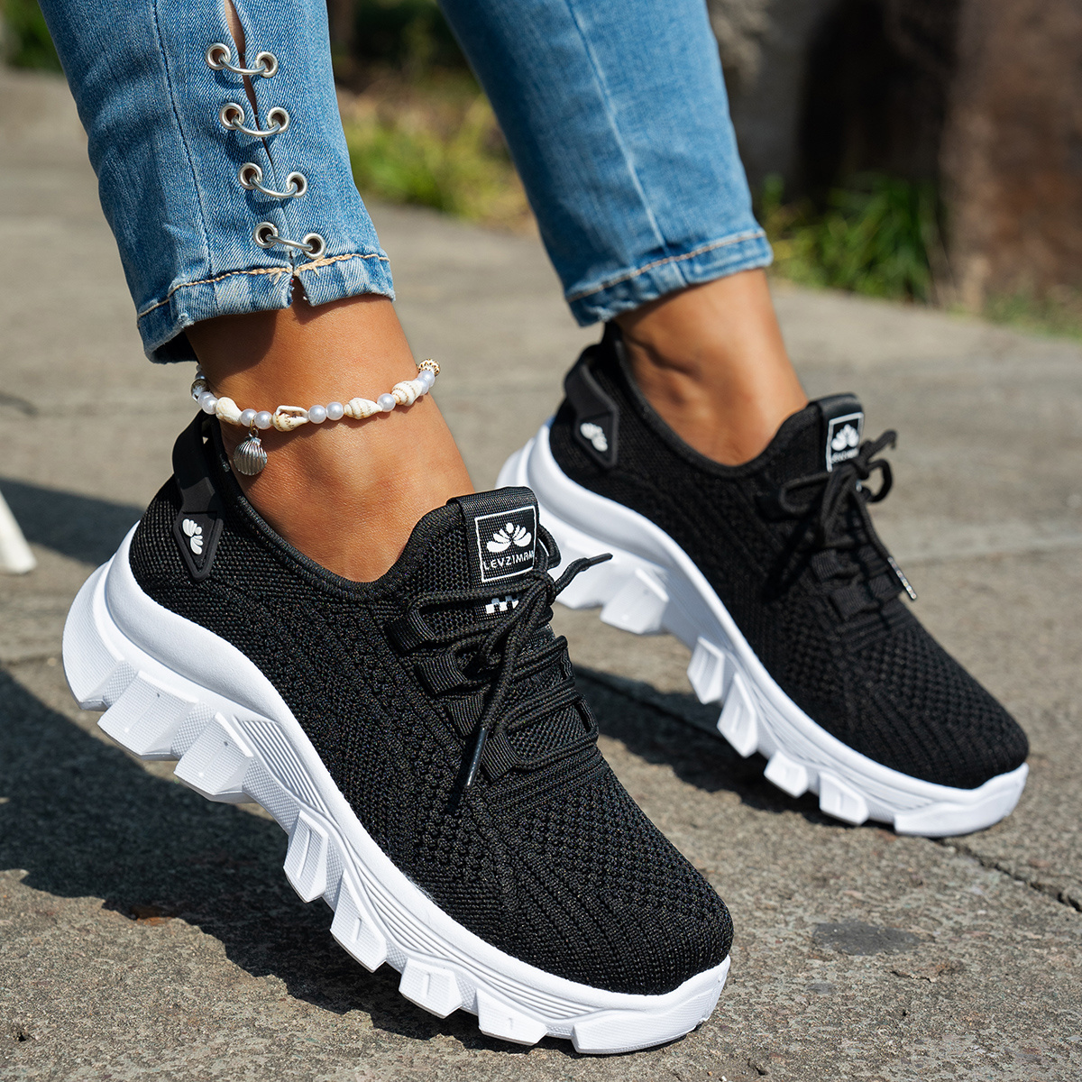 🔥Last Day Promotion 50% OFF - Women's Soft-Sole Breathable Casual Sneakers