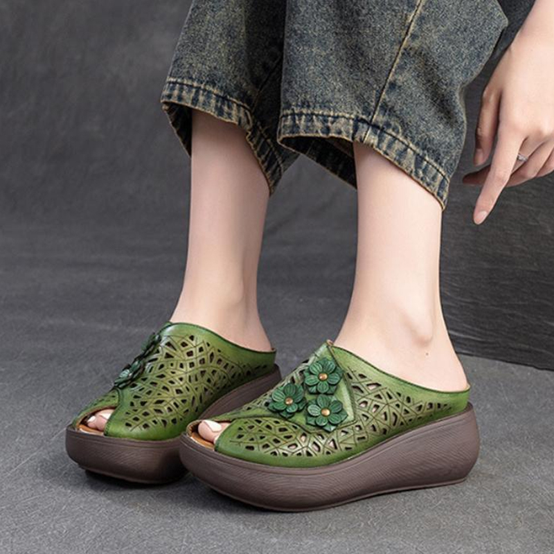 🔥Last Day Promotion 50% OFF - Women’s Vintage-Style Handmade Floral Genuine Leather Thick-Soled Wedge Sandals