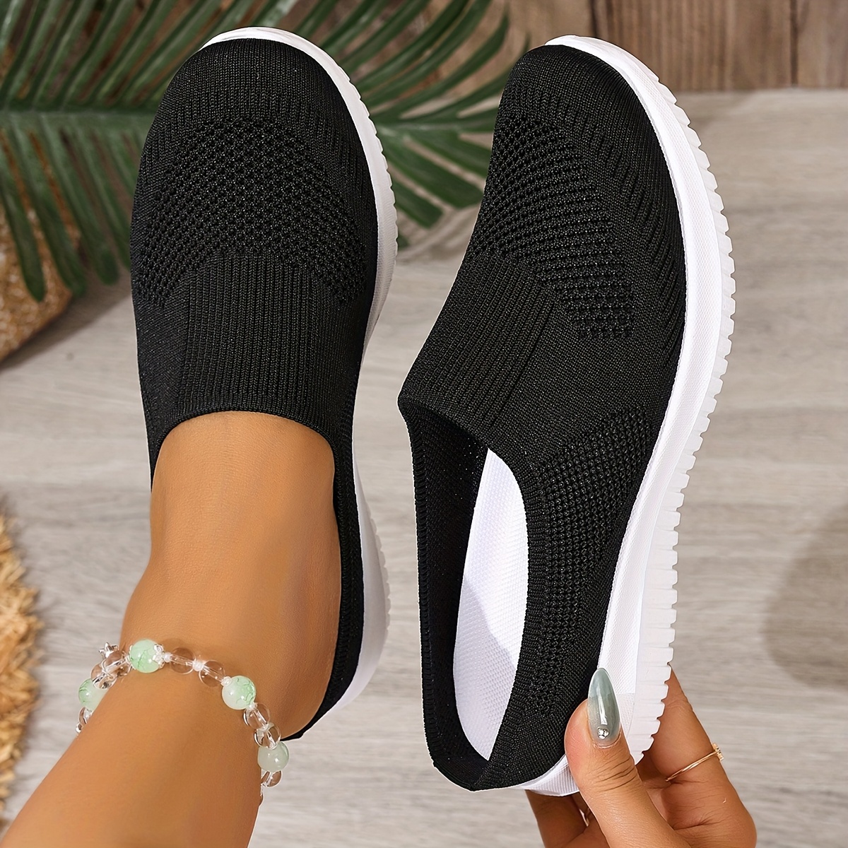 🔥Last Day Promotion 50% OFF - Women's Soft Sole Non-Slip Orthopaedic Walking Shoes