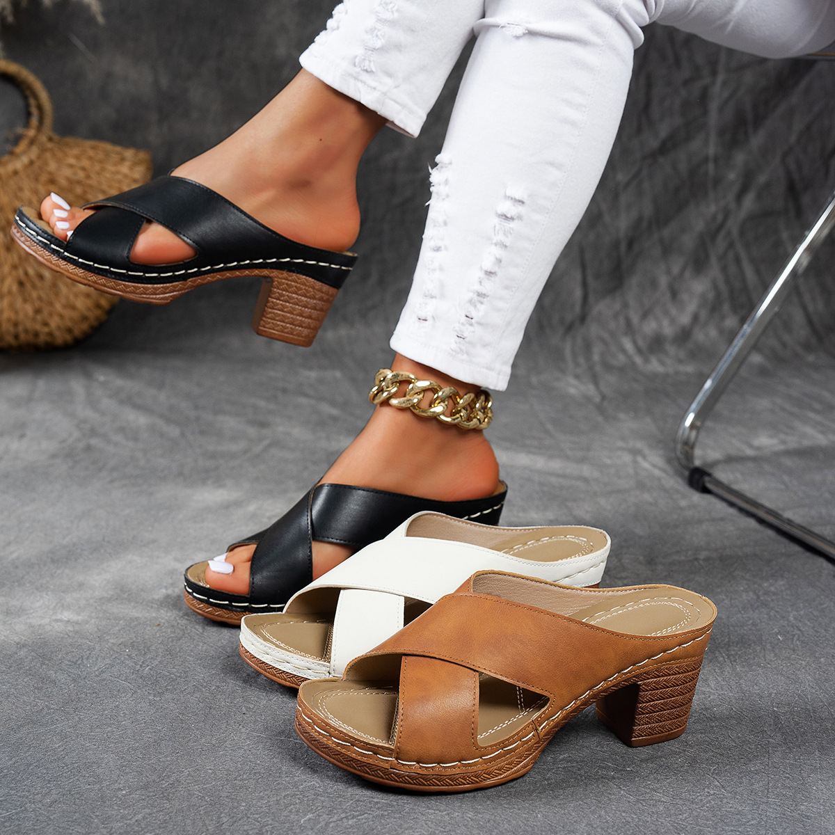 🔥Last Day Promotion 50% OFF - Women's Leather Block Heel Sandals