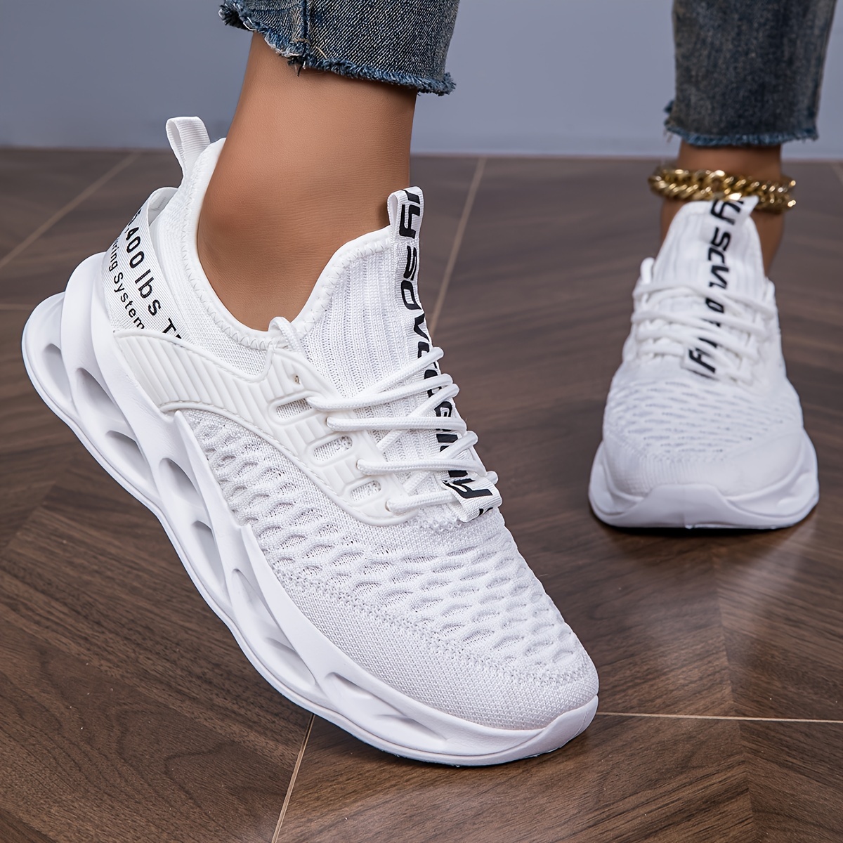 Women's New Breathable Shock-Absorbing Elastic Fashionable Sneakers