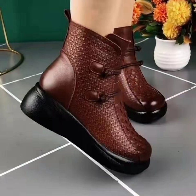 🔥Last Day Promotion 50% OFF - Women's Comfortable Warm Handcrafted Genuine Leather Ankle Boots