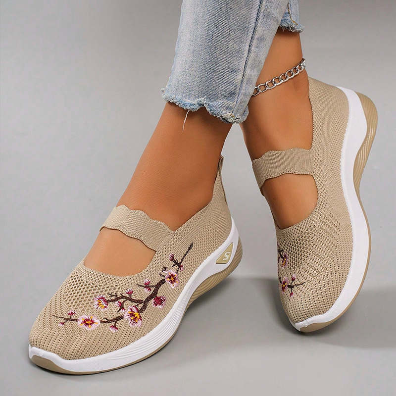 🔥Last Day Promotion 50% OFF - Women's Casual Breathable Slip On Orthopaedic Walking Shoes