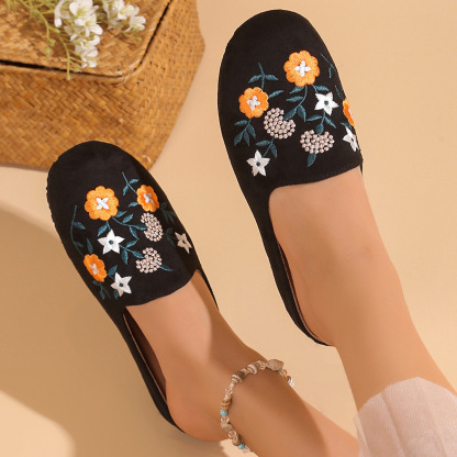 🔥Last Day Promotion 50% OFF - Women's Hand Embroidered Soft Sole Orthopaedic Sandals