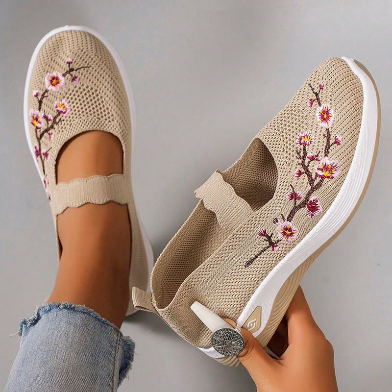 🔥Last Day Promotion 50% OFF - Women's Casual Breathable Slip On Orthopaedic Walking Shoes