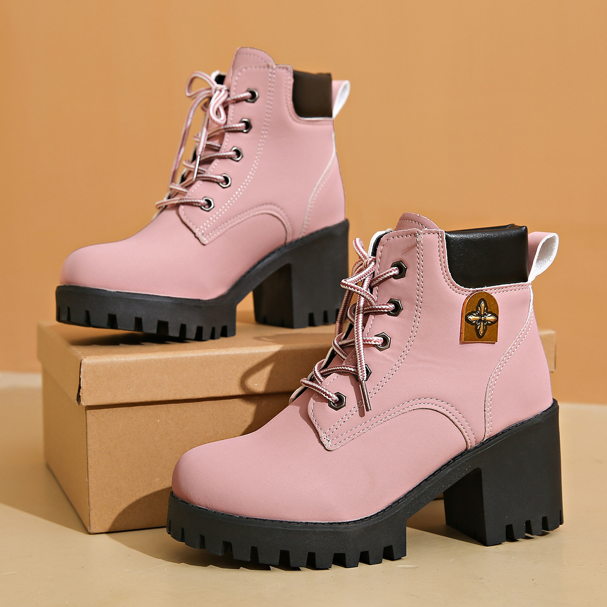 🔥Last Day Promotion 50% OFF - Women's Fashion Chunky Heel Orthopaedic Short Boots