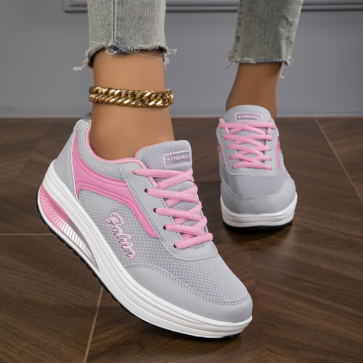 🔥Last Day Promotion 50% OFF - Women's Breathable Fashion Chunky-Soled Trainers