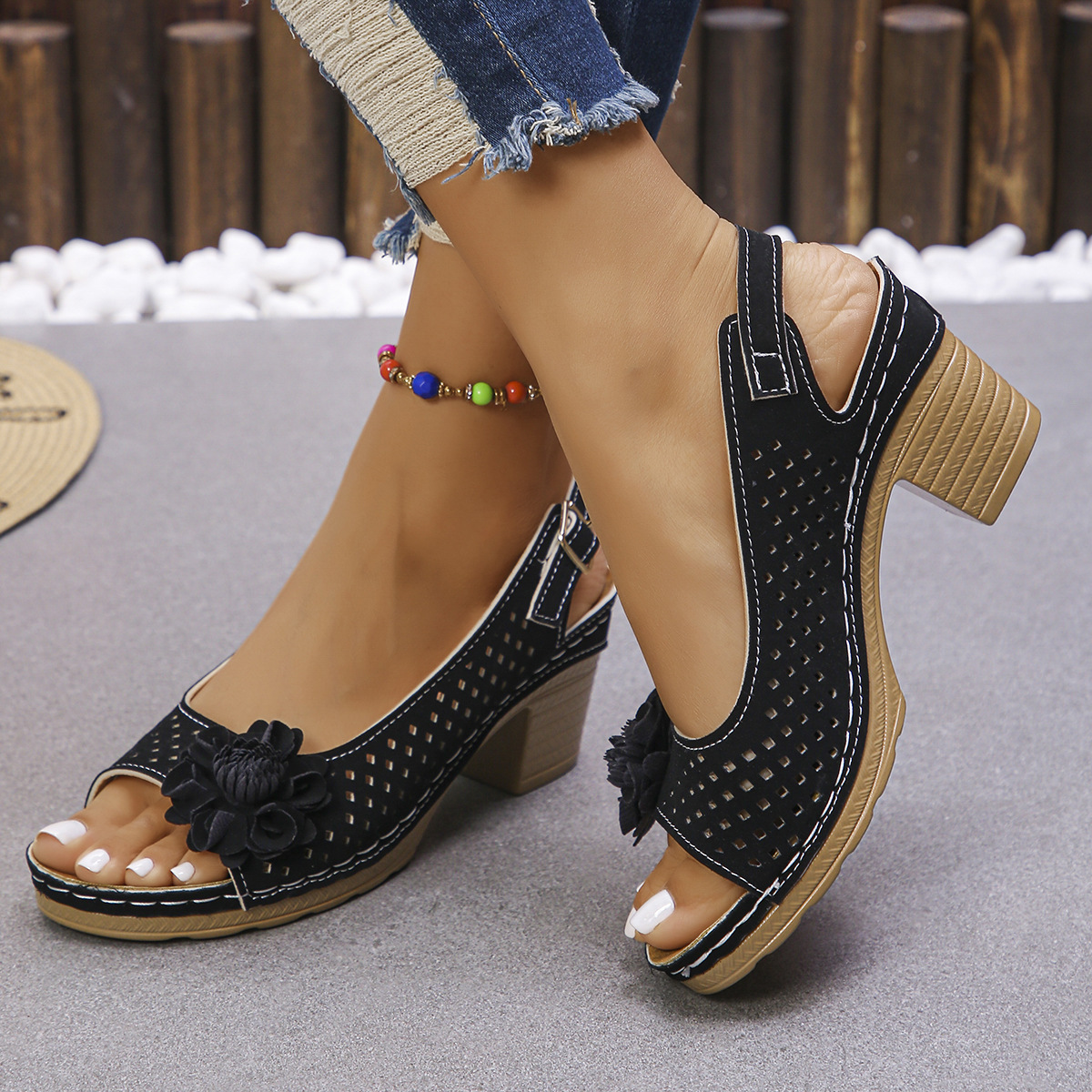 🔥Last Day Promotion 50% OFF - Women's Flower Block Heel Sandals