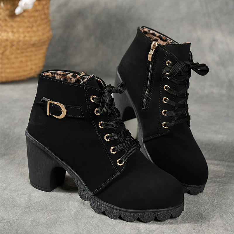 🔥Last Day Promotion 50% OFF - Women's Side-Zip Mid-Heel Leather Ankle Boots