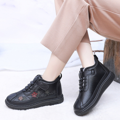 🔥Last Day Promotion 50% OFF - Women's Comfortable Non-Slip Slip-On Warm Boots